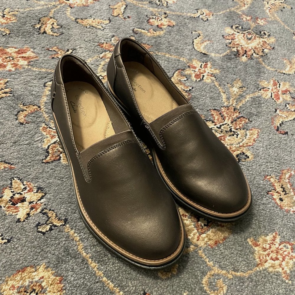 Clarks Sharon Dolly Loafer Antique Bronze - Size 7W